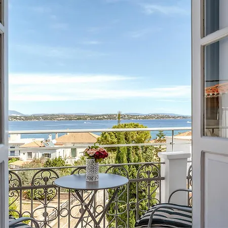 Martha'S House Apartment Spetses Town Exterior photo